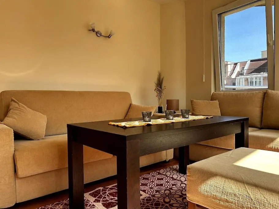 The Sailing Cat Apartment Varna